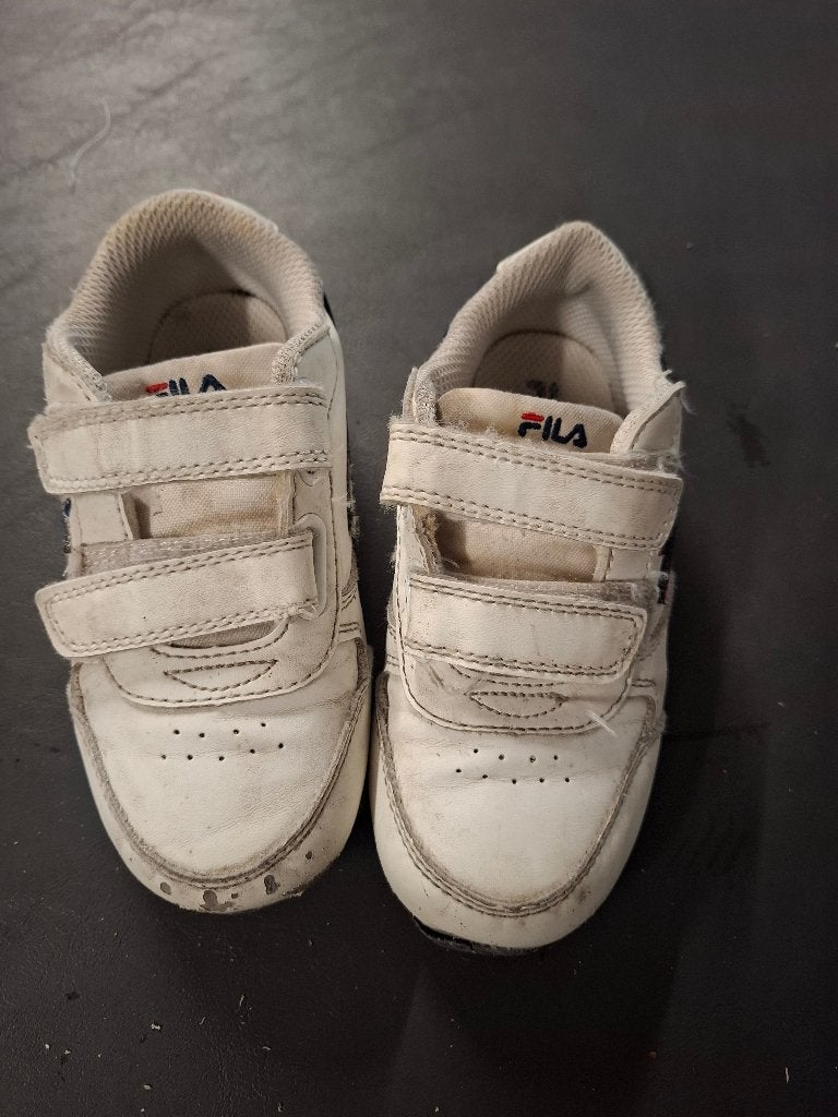 Chaussures pour enfants 3 ans/taille 26, Enfants & Bébés, Garçon, Enlèvement ou Envoi, Utilisé, Chaussures