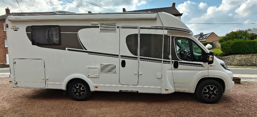 CARADO/ HYMER, état neuf, -35%, Caravanes & Camping, Camping-cars, Caméra de recul, Fiat, Automatique, Particulier