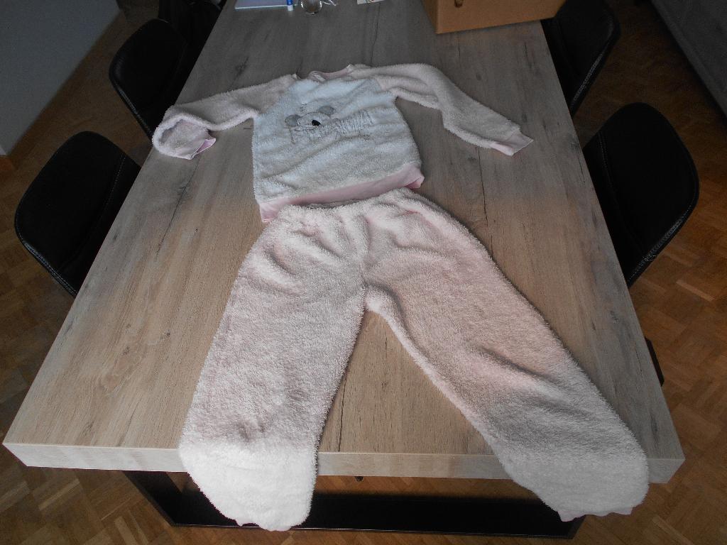 pyjama maat 134 - 140 koala, Kinderen en Baby's, Kinderkleding | Maat 134, Ophalen of Verzenden, Zo goed als nieuw, Meisje, Nacht- of Onderkleding