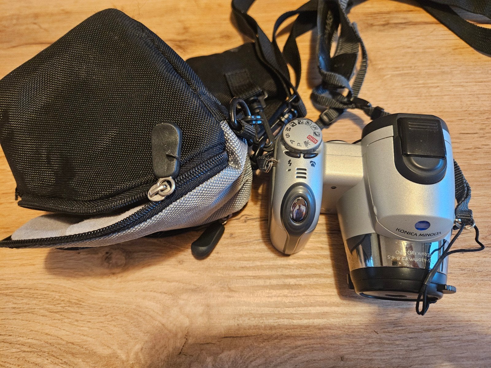 Digitaal Fototoestel minolta, Ophalen