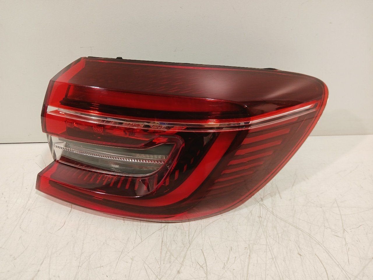 Achterlicht carrosserie rechts Renault Clio, Autos : Pièces & Accessoires, Onderdelen@venauto.nl, Van der Ven Autorecycling B.V.