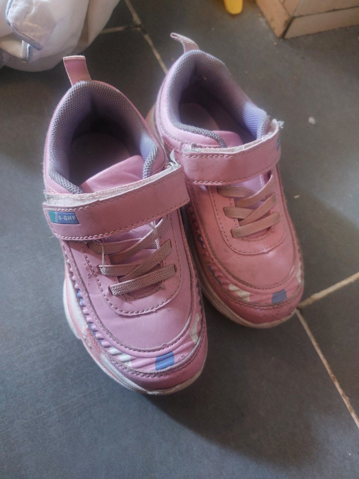 Chaussure  fille, Fille