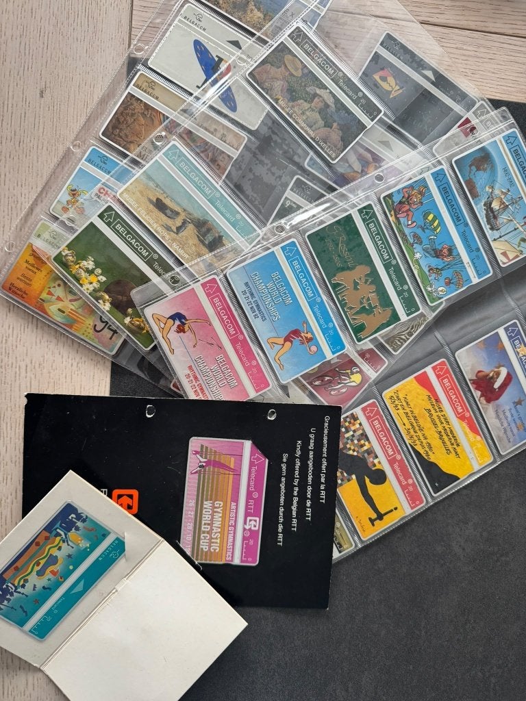 collection de télécartes belges RTT/Belgacom/étrangères 15kg, Enlèvement
