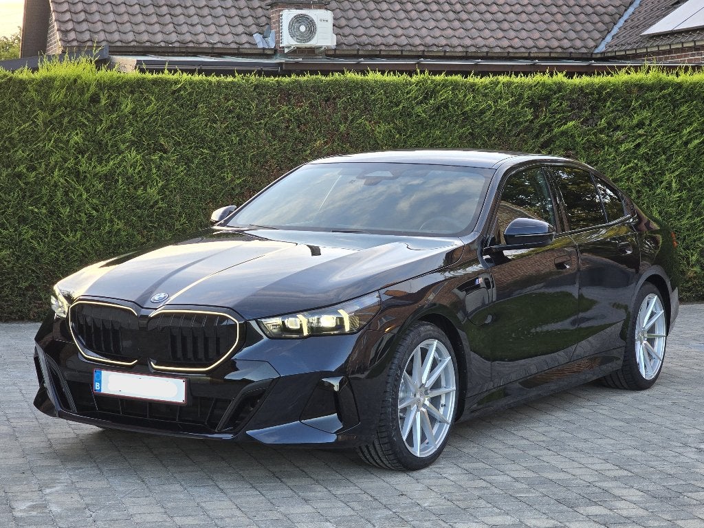BMW 530e hybride 299 PK M Sport Pro, Auto's, Automaat, Achterwielaandrijving, 4 cilinders, Alcantara