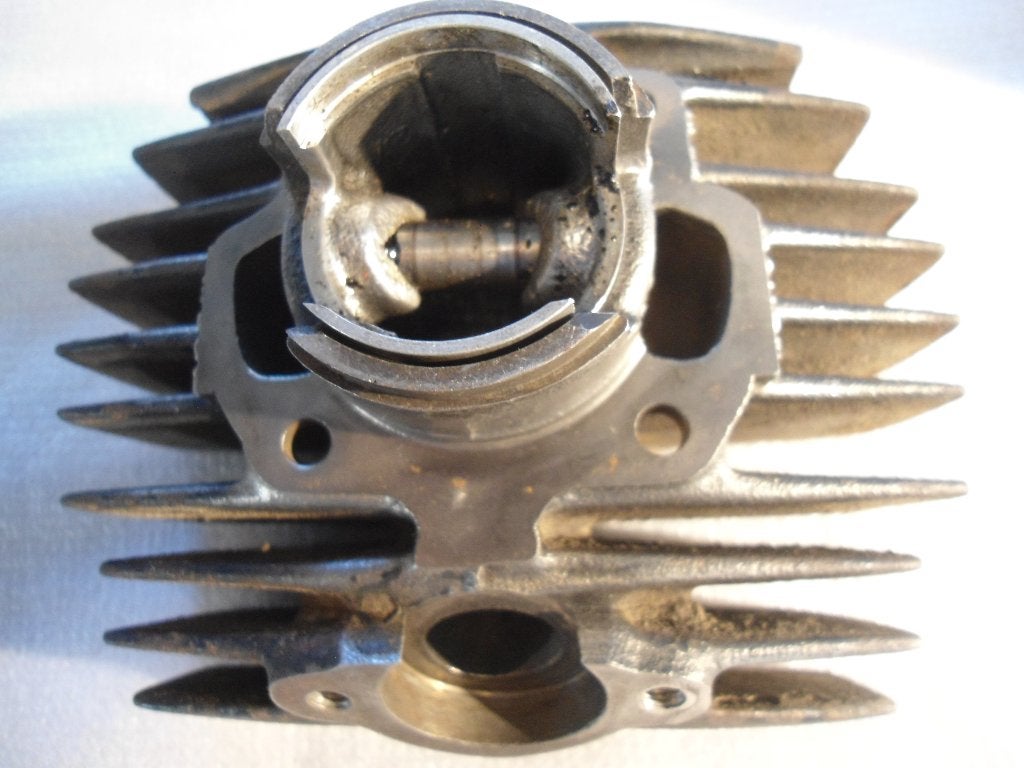 Honda Camino : cylindre d'origine classe A avec piston : H 3, Enlèvement, Comme neuf, Cylindre, Honda Camino