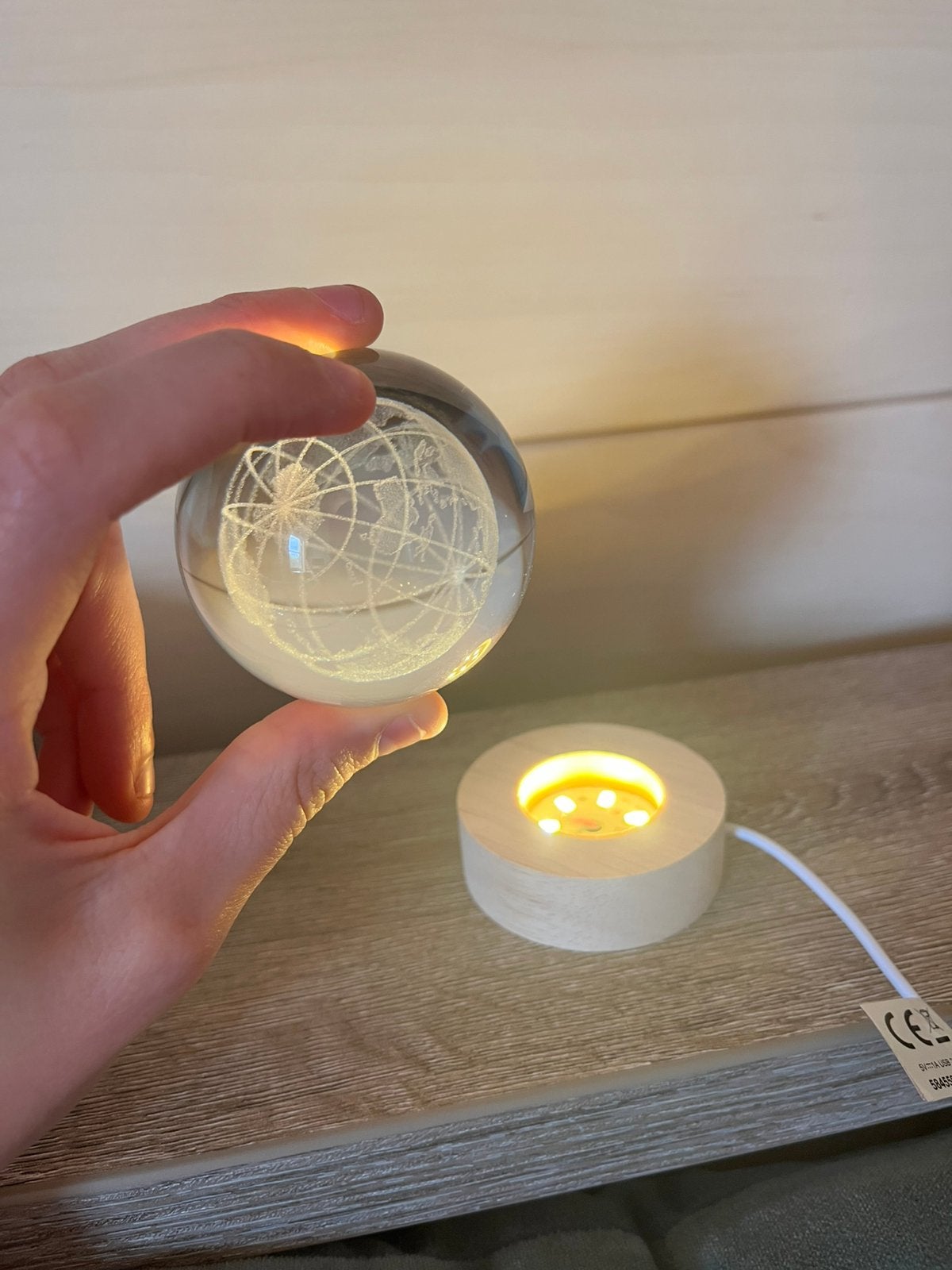 3D wereldbol met licht en USB aansluiting, Ophalen of Verzenden, Glas