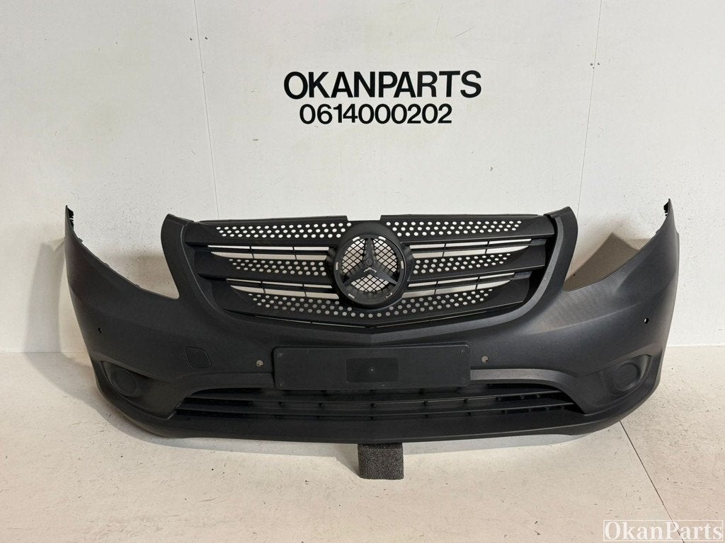 Pare-chocs avant Mercedes-Benz Vito W447 A4478850425, Utilisé, Avant, Pare-chocs