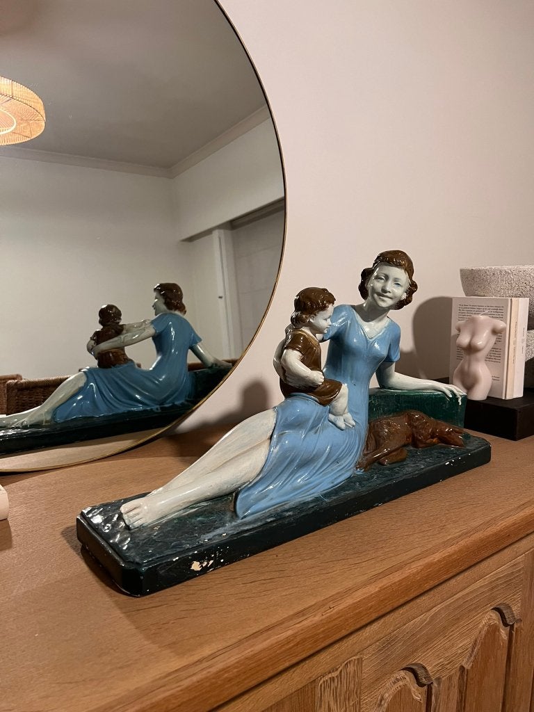 Art-Deco polychroom gipsen beeld Vrouw met kind - Arnova 293, Art deco, Gips, Ophalen of Verzenden, Beeld