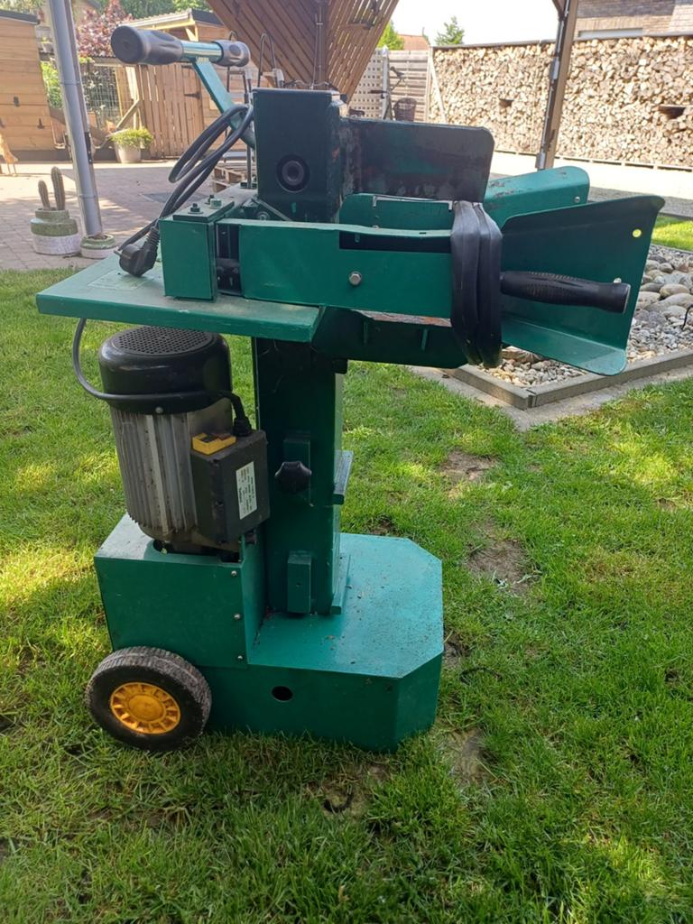 Te huur kloofmachine, Tuin en Terras, Ophalen, Gebruikt, Elektrisch, Staand