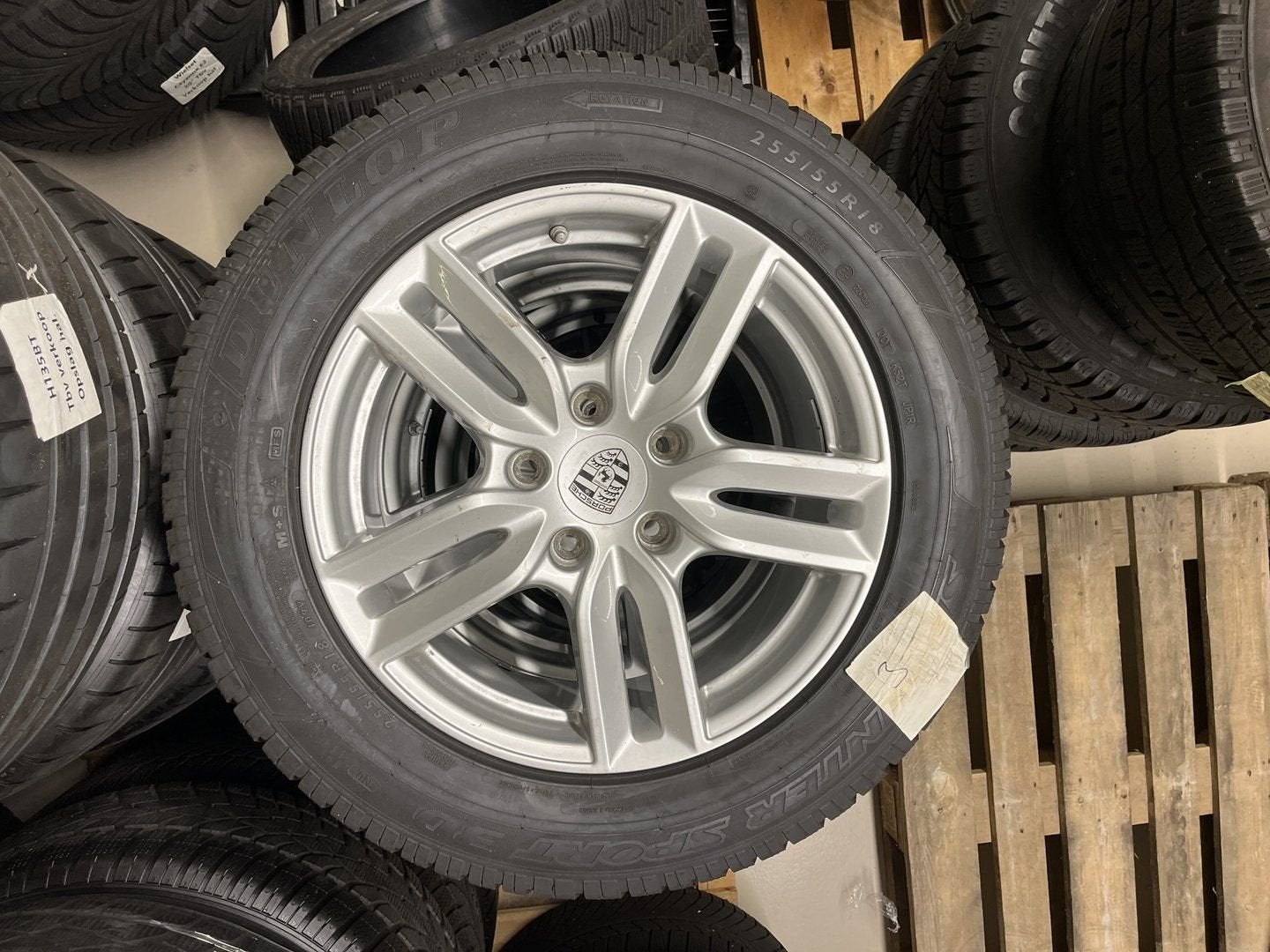 4x S Originele Porsche Cayenne velgen + winterbanden Dunlop, Auto-onderdelen, Banden en Velgen, Ophalen, 18 inch, Gebruikt, 255 mm