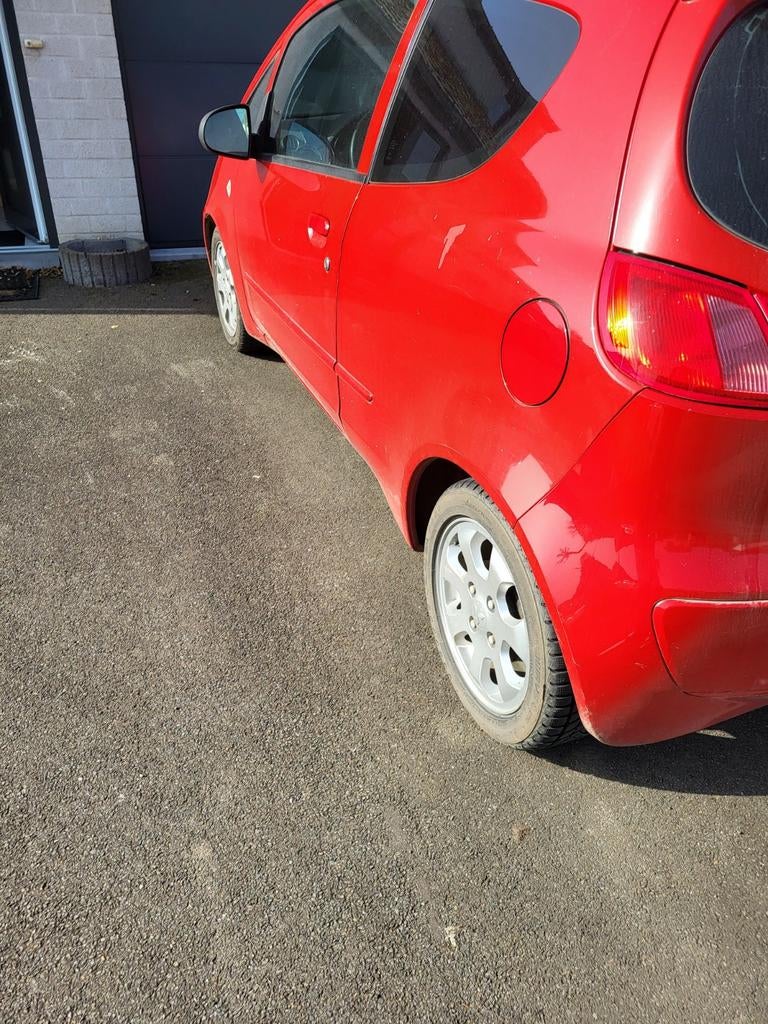 Colt cz3 1.1 3p 2005 pour marchand où export, Autos, Rouge, Achat, Boîte manuelle, Colt