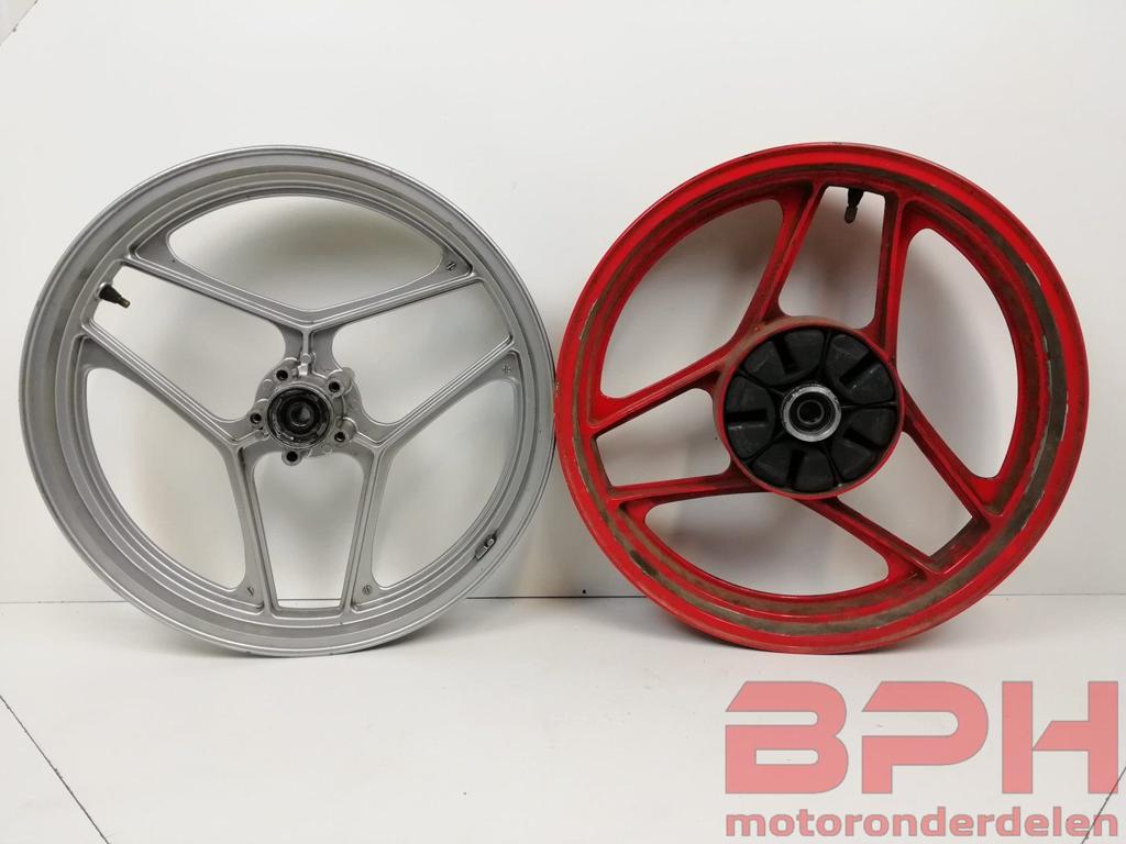 Velgen Suzuki GSX-R 1985 t/m 1987 slabby slabside velg 1 wie, -, Utilisé, -, -