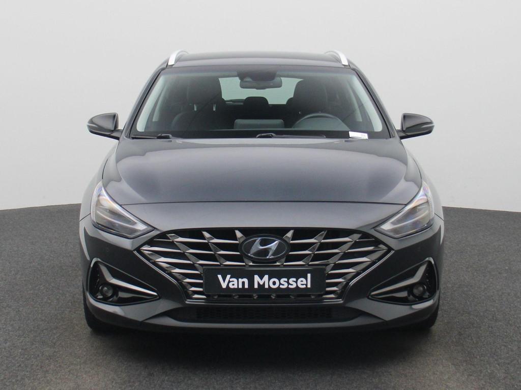 Hyundai i30 Wagon 1.6 CRDi 100kW Sky DCT, Auto's, Hyundai, Stof, Gebruikt, 1370 kg, 4 cilinders