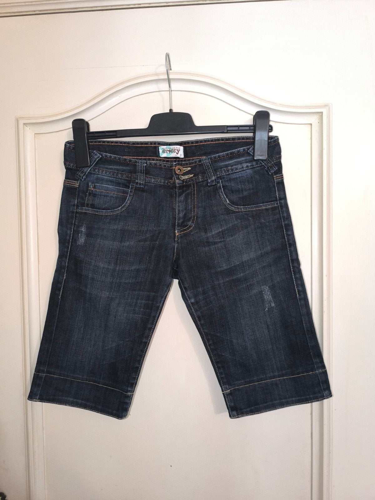 Short JBC w 27 of 34, Ophalen of Verzenden