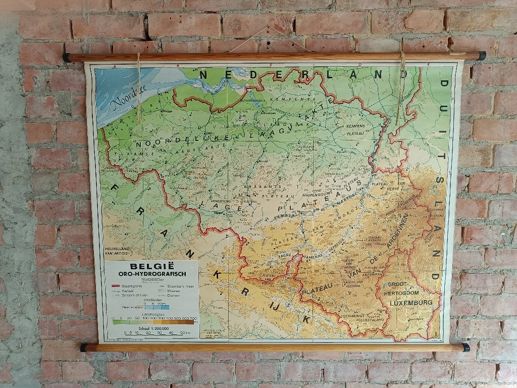 Carte scolaire ancienne de la Belgique, Enlèvement