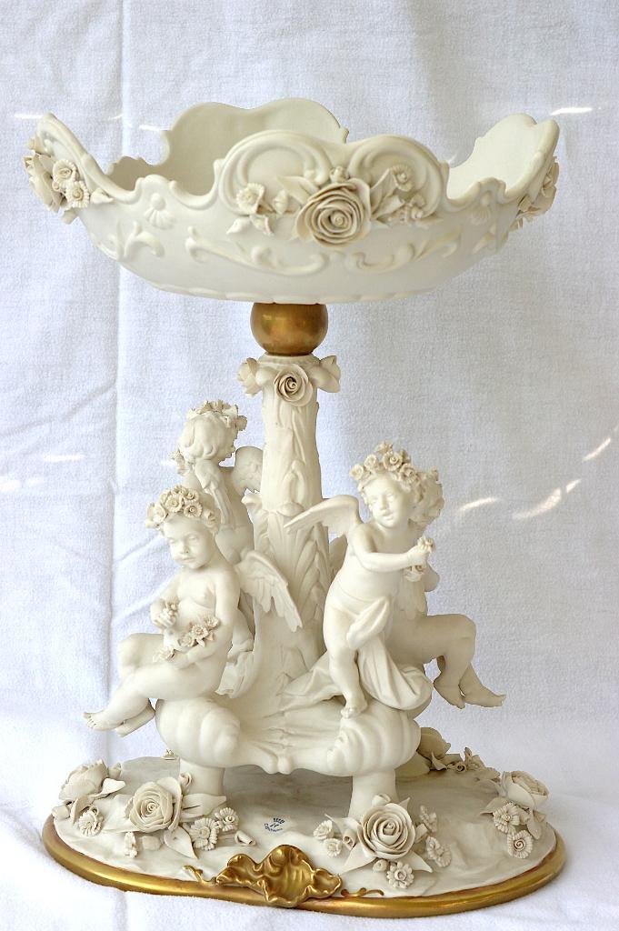 keramiek schaal op voet, Antiek en Kunst, Curiosa en Brocante, Ophalen