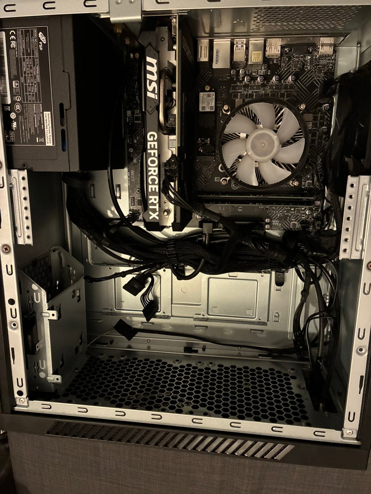 Msi gaming PC, Ophalen, Zo goed als nieuw