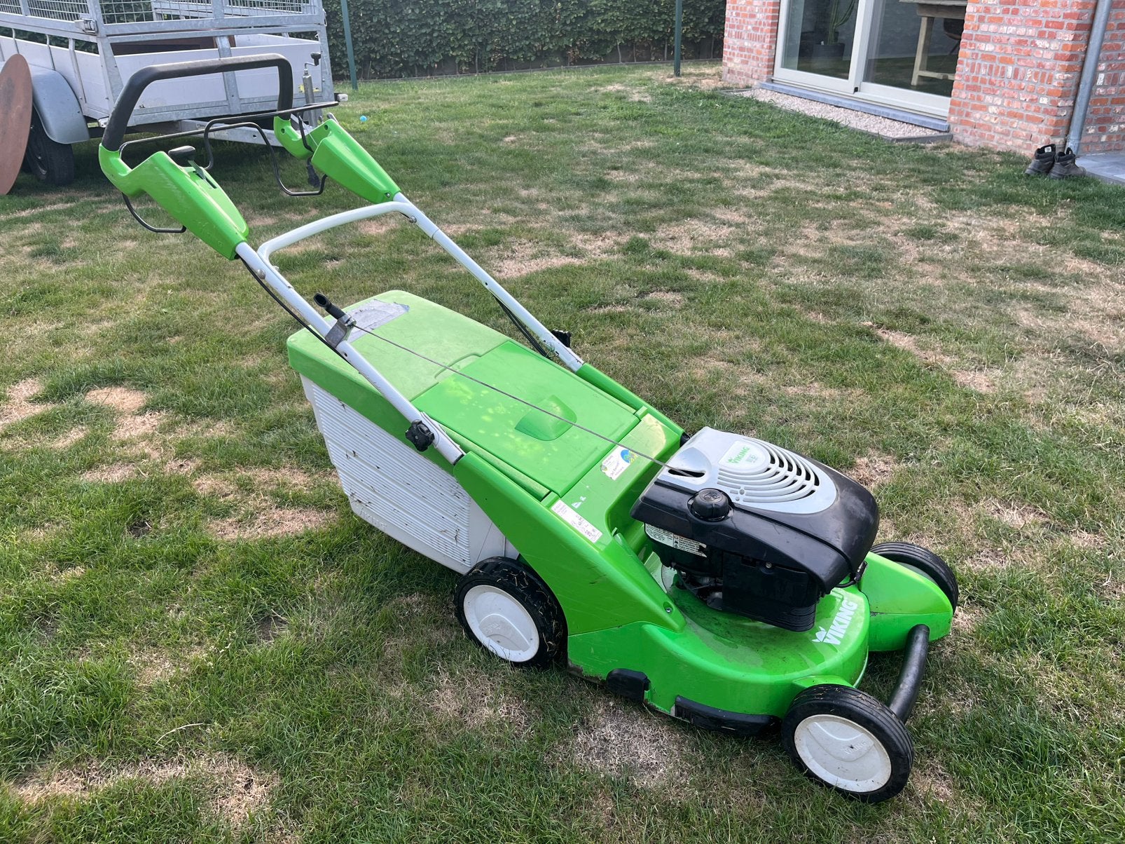 Grasmachine Viking, Tuin en Terras, Ophalen, Gebruikt, Opvangbak, Benzine-grasmaaier