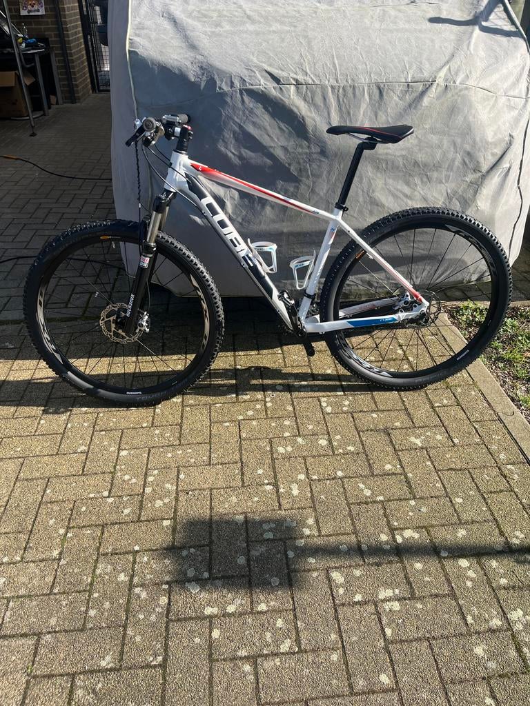 Vélo de montagne Cube taille 29, Enlèvement, Comme neuf