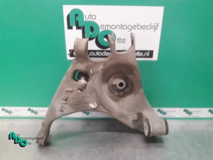 Bras de suspension arrière gauche d'un Audi A4 (A4 04-), -, 3 mois de garantie, Audi, Utilisé