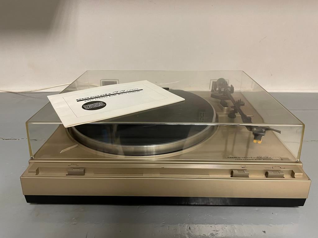 Marantz platenspeler, Audio, Tv en Foto, Ophalen, Zo goed als nieuw, Platenspeler