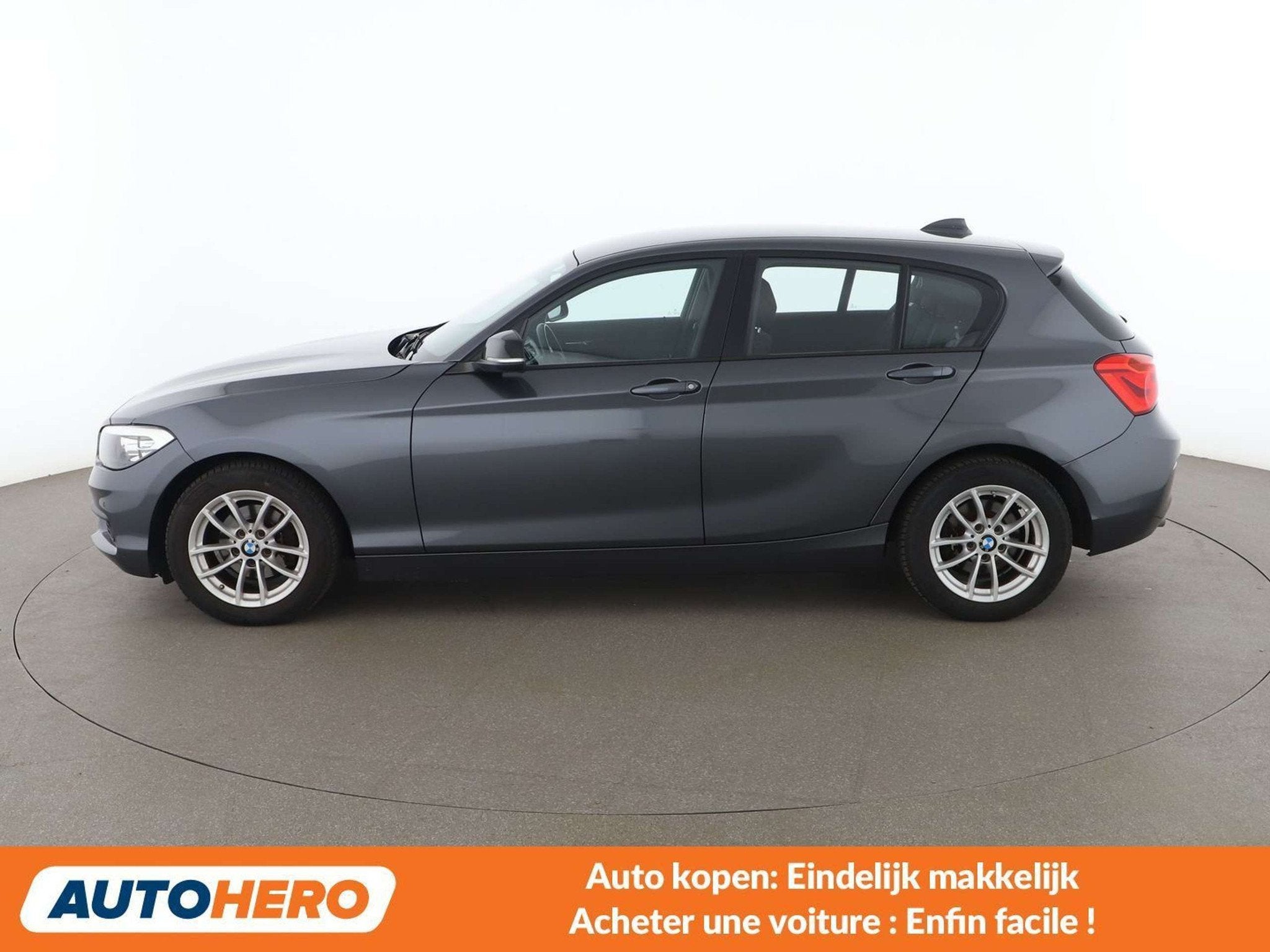 BMW 1 Serie 116 116i Advantage (bj 2019), Auto's, Gebruikt, 164 g/km, 109 pk, 5 deurs