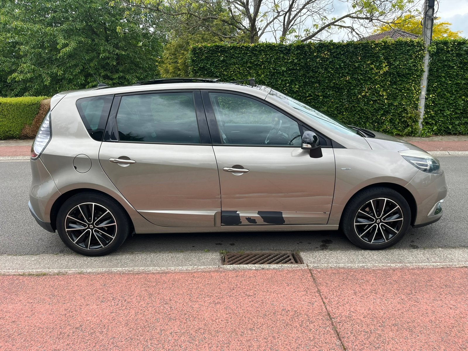 Renault Scenic 1.2 benzine 109000 km 02/2013, Auto's, Euro 5, Monovolume, Traction-control, 4 cilinders