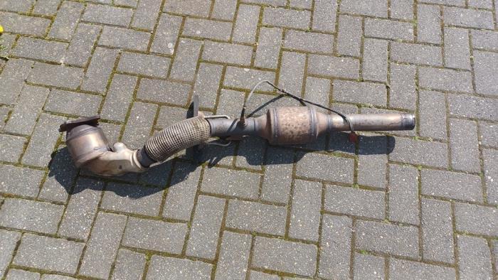 Tube avant + catalyseur d'un Audi A3, -, 3 mois de garantie, Audi, Utilisé