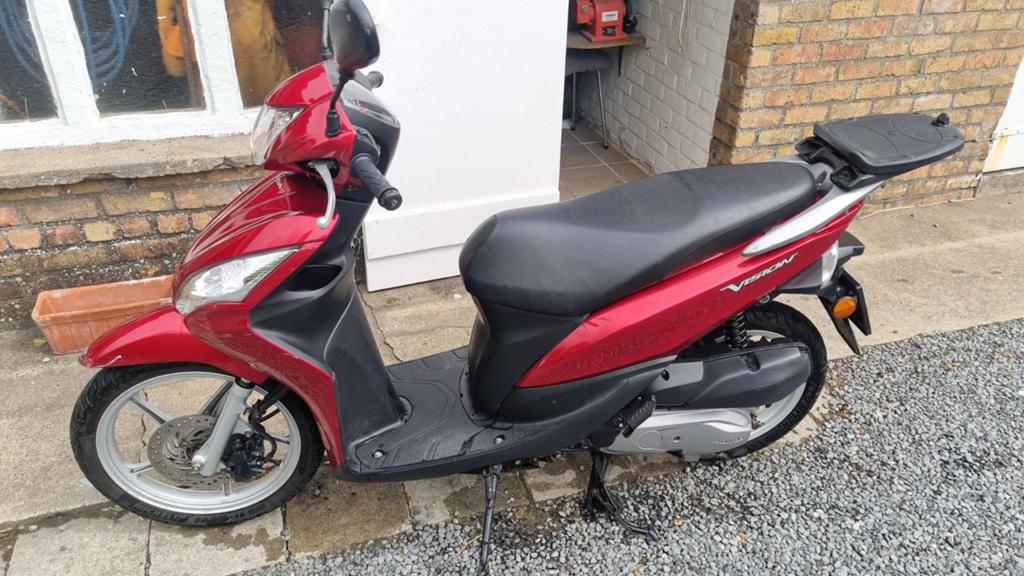Honda vision 50cc Klasse b, Enlèvement