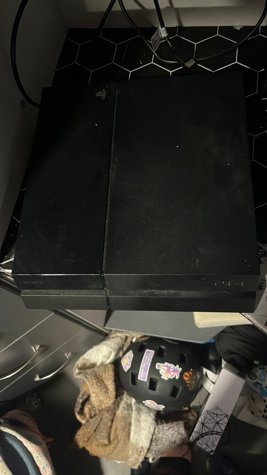 Ps4+controller en kabels(geen foto van), Games en Spelcomputers, Spelcomputers | Sony PlayStation 4, Ophalen, Refurbished, Met 1 controller