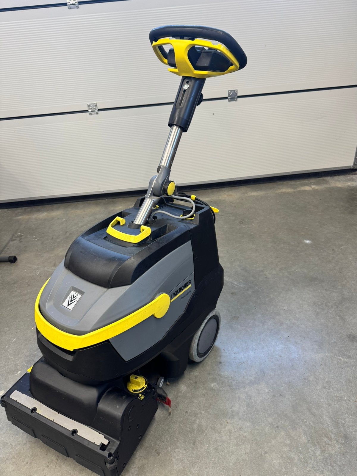 AutoLaveuse aspirante Karcher BR35/12C, Enlèvement, Comme neuf
