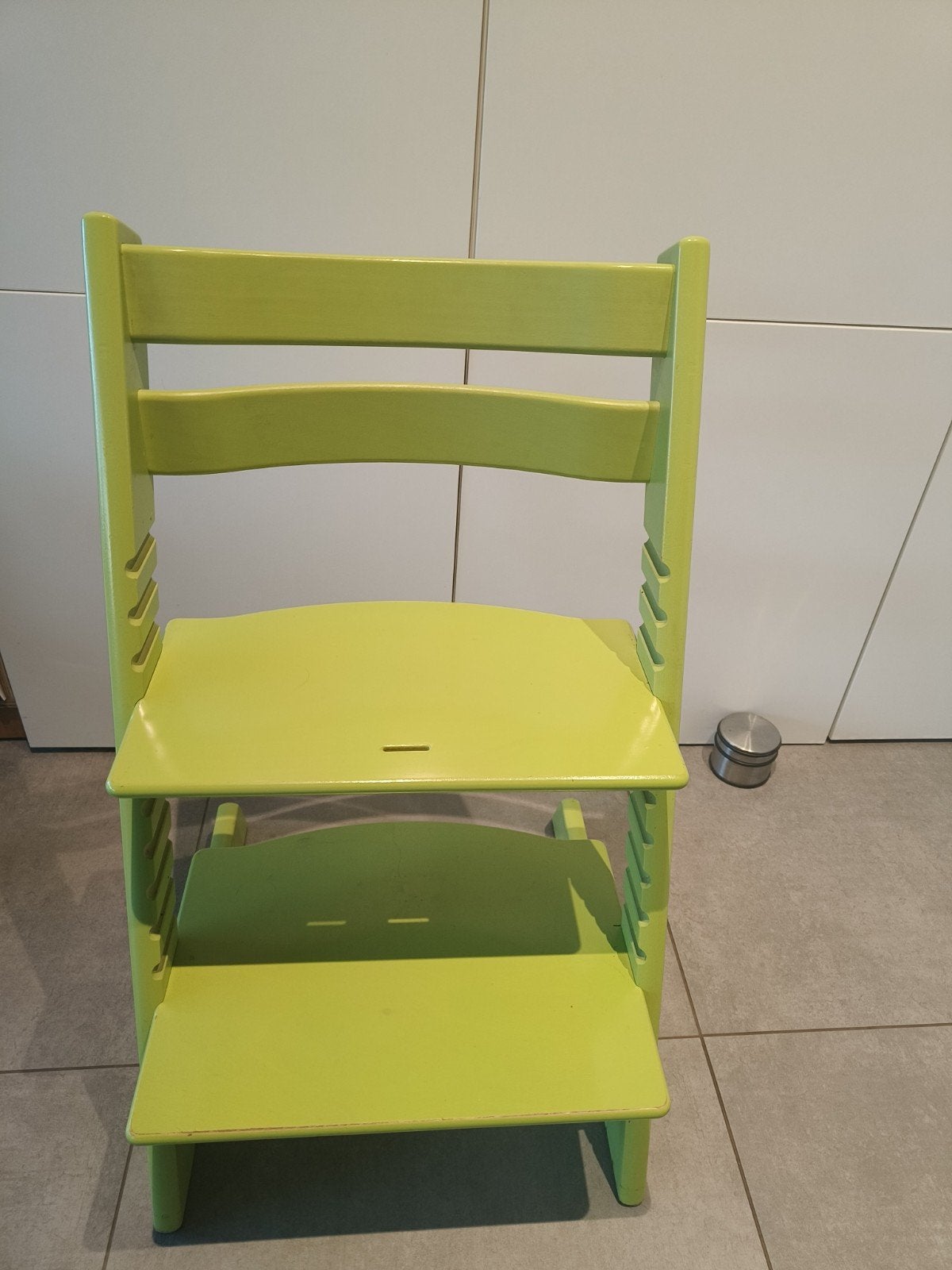 Stokke Trip Trapp, Enlèvement, Chaise évolutive
