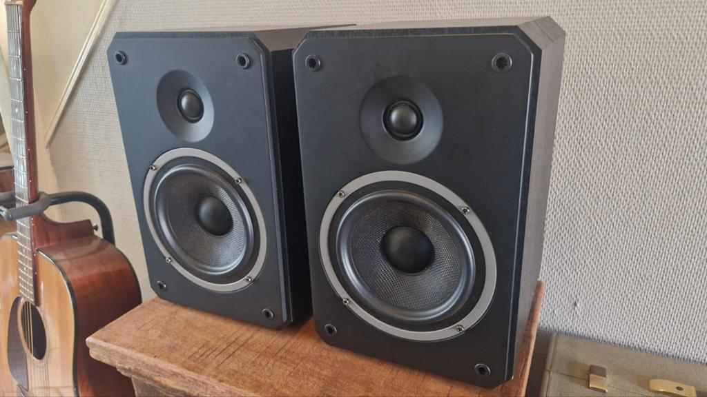 Numan octavox bookshelf 702, Audio, Tv en Foto, Luidsprekerboxen, Ophalen