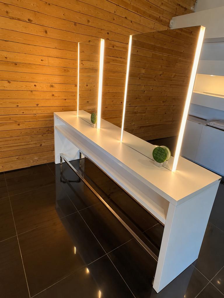 Coiffeuse / meuble professionnel double miroir lumineux, Enlèvement, Comme neuf