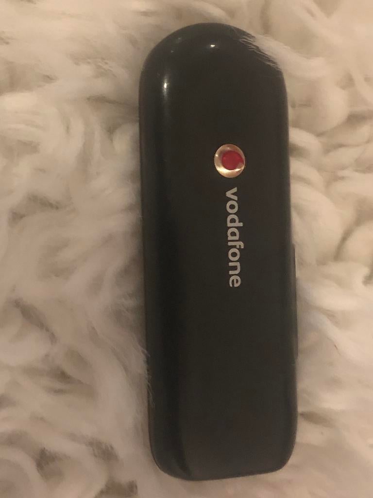 Usb -Stick Met Sim!!, Computers en Software, Pc- en Netwerkkabels, Ophalen of Verzenden, Gebruikt