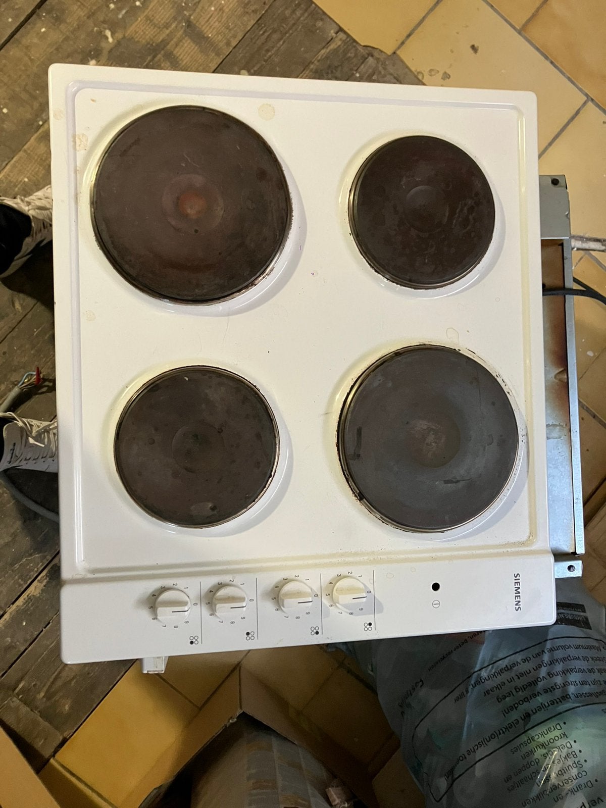 Werkende oven + kookplaat, Elektronische apparatuur, Ophalen, Gebruikt