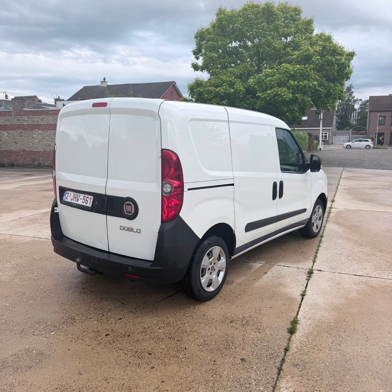 Fiat Doblo 1.3D lichte vracht met trekhaak - airco, Auto's, Fiat, Voorwielaandrijving, Euro 5, Stof, Wit