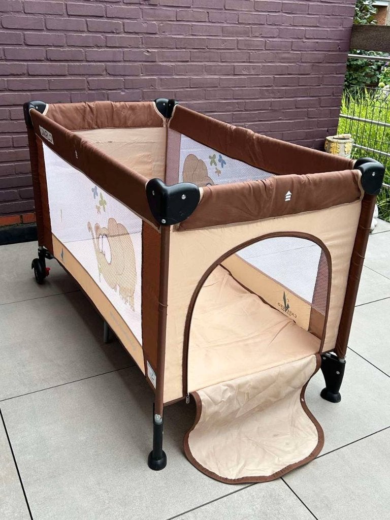 Camping bed for children, Enfants & Bébés, Chambre d'enfant | Lits, Enlèvement ou Envoi, Comme neuf