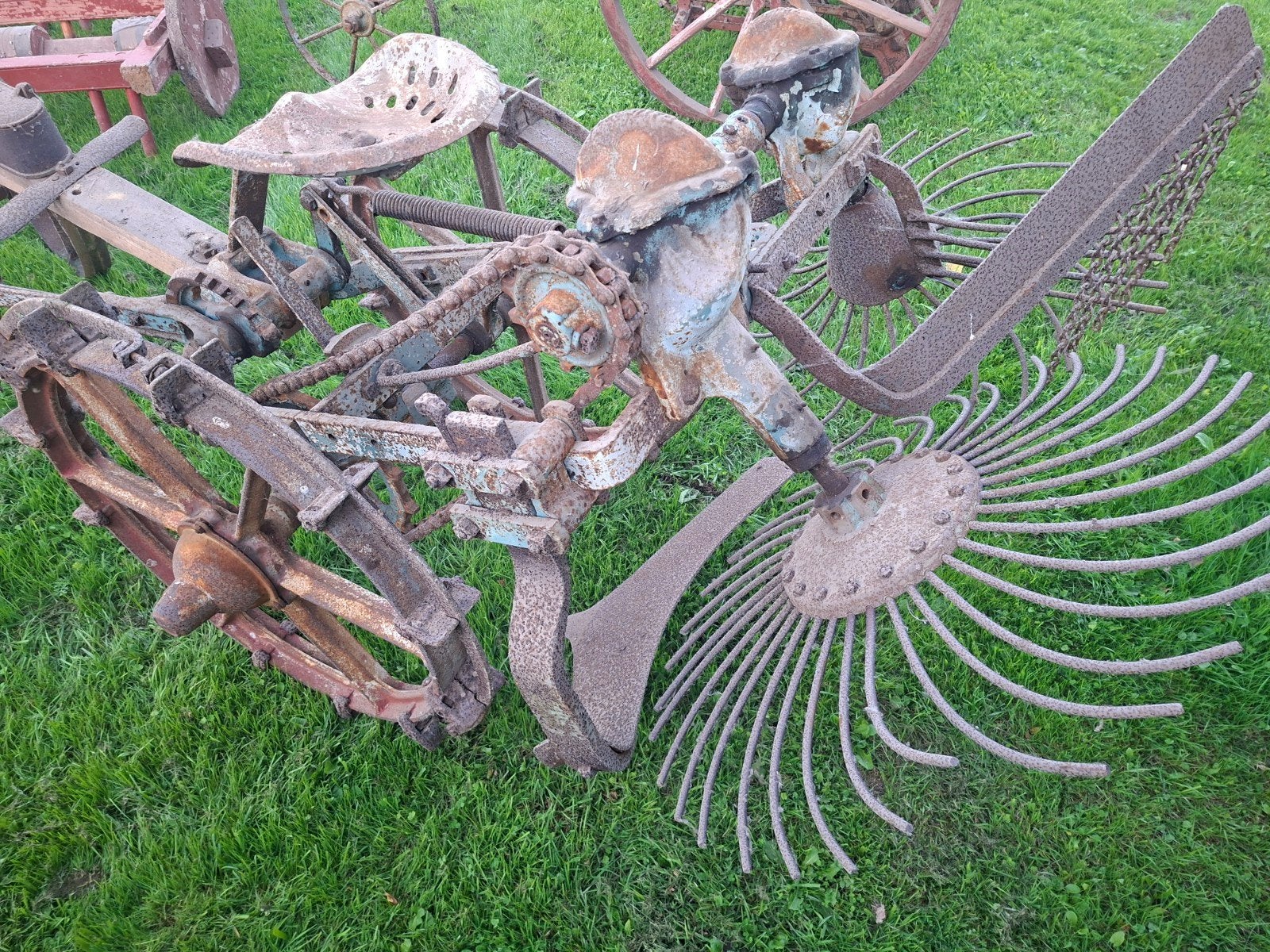 Landbouwwerktuig schuurvonst antiek, Ophalen