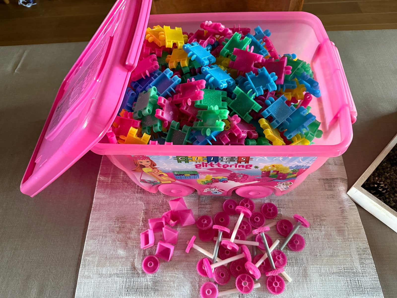 Clics box, Kinderen en Baby's, Ophalen of Verzenden, Zo goed als nieuw