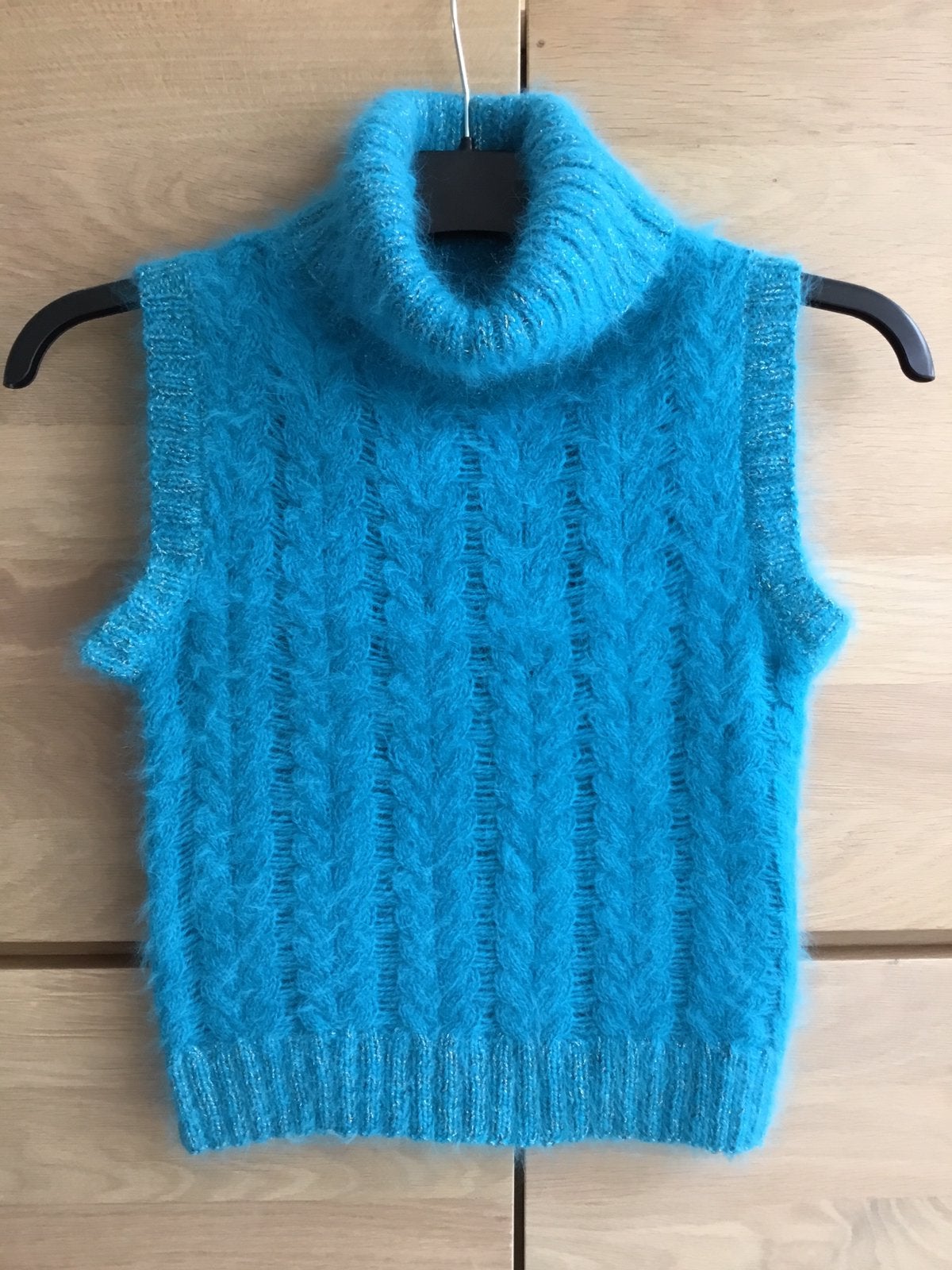 Unieke handgebreide mouwloze trui, Ophalen of Verzenden, Zo goed als nieuw, Maat 36 (S), Blauw