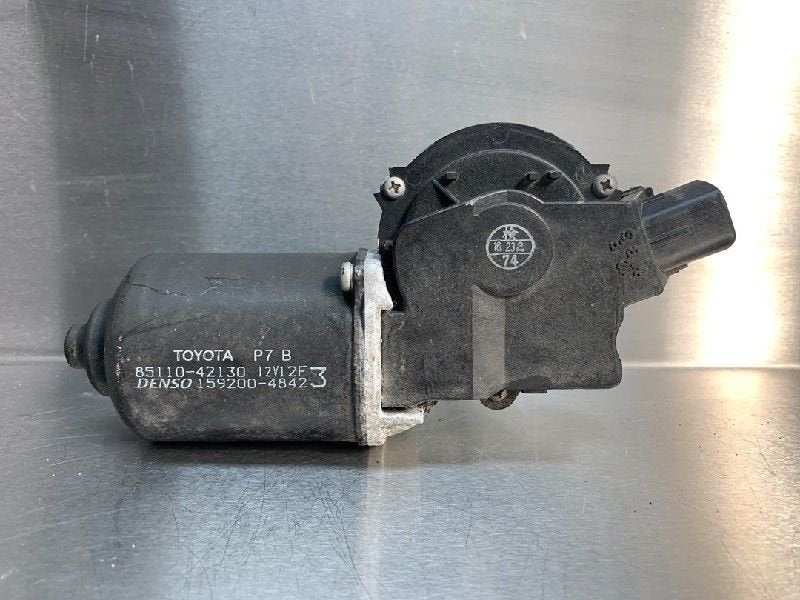 MOTEUR ESSUIE-GLACE AVANT Toyota RAV4 (A2) (|8511042130|), Utilisé, Toyota