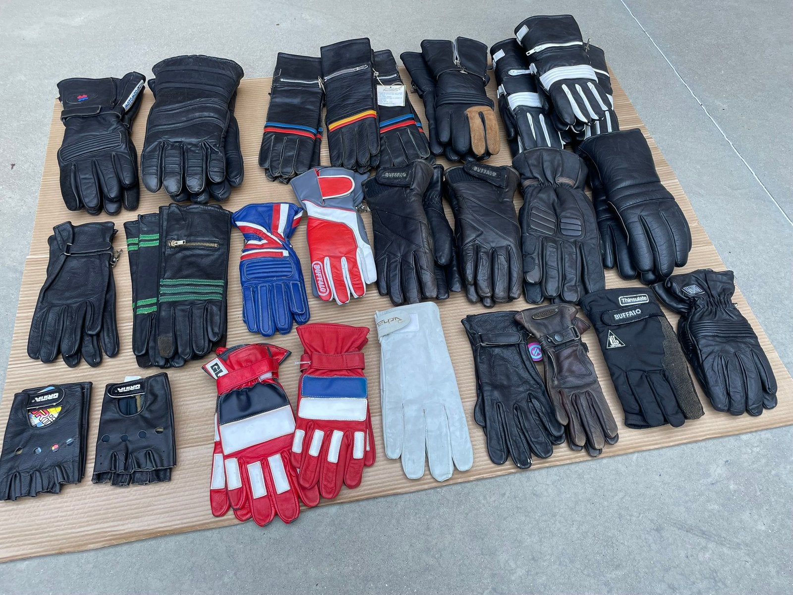 Vesten broeken handschoenen in leer verkoop in lot, Ophalen of Verzenden, Nieuw met kaartje, Dames, Handschoenen