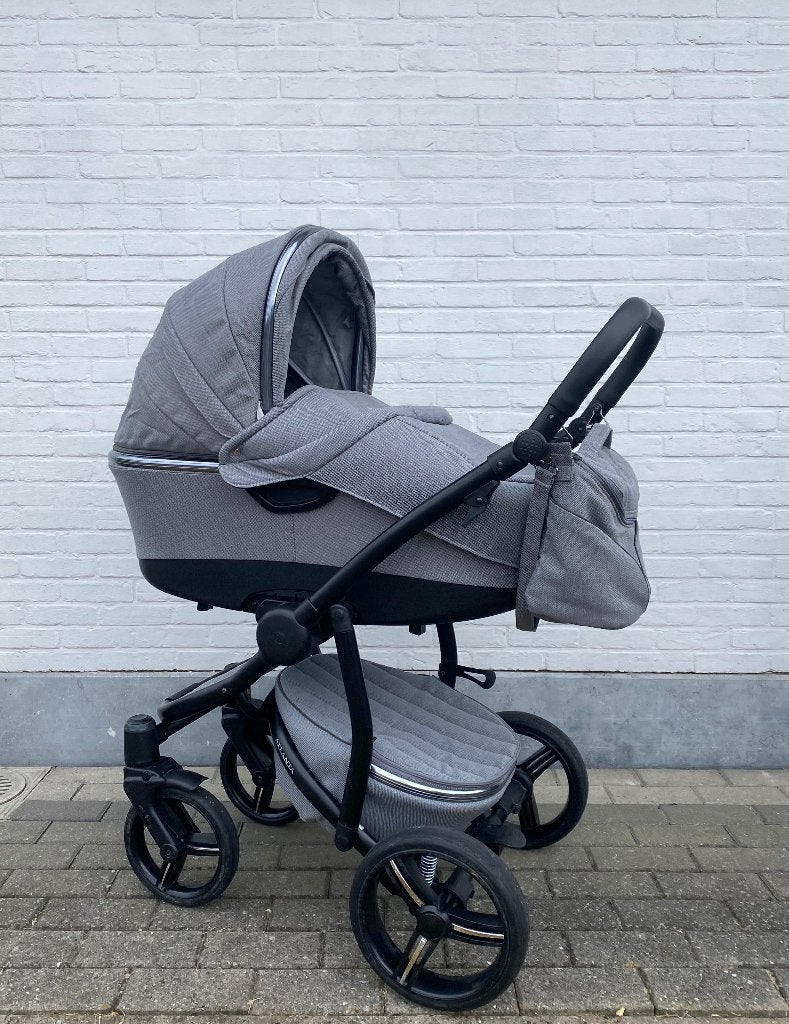 First kinderwagen Grey, Kinderen en Baby's, Kinderwagens en Combinaties, Ophalen, Gebruikt, Kinderwagen, Overige merken