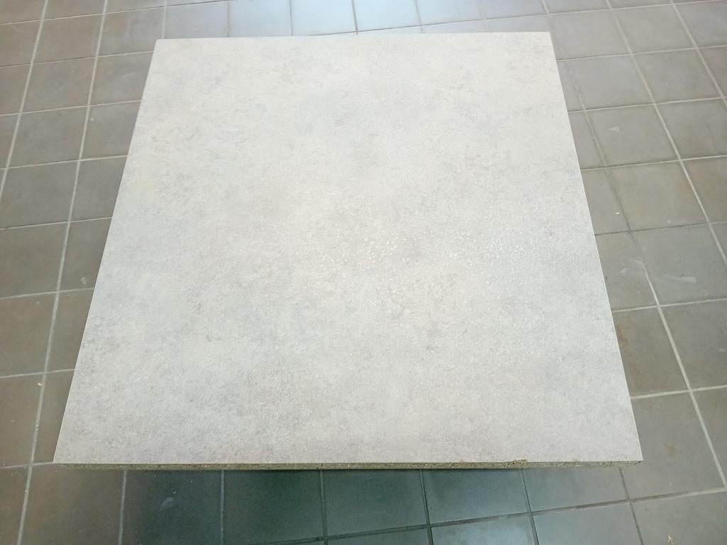 Houten keukentablet., Ophalen