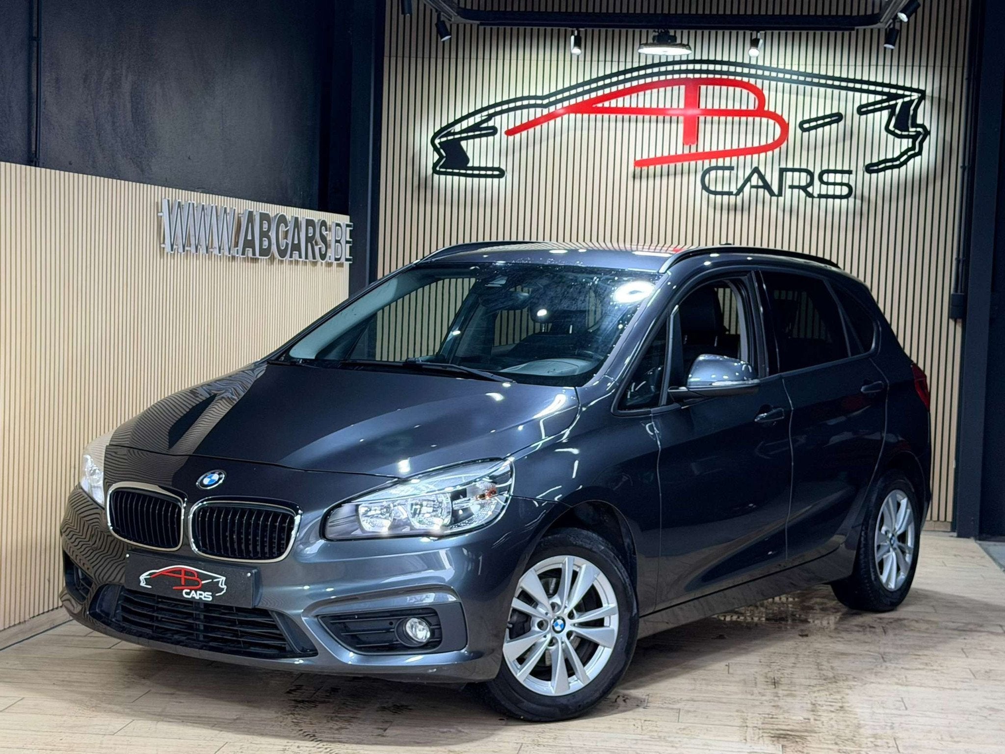 BMW 2 Serie 216 i Active Tourer * GARANTIE 12 MOIS * 1ER PRO, Auto's, BMW, Bedrijf, Te koop, 2 Reeks Active Tourer, ABS, Airbags