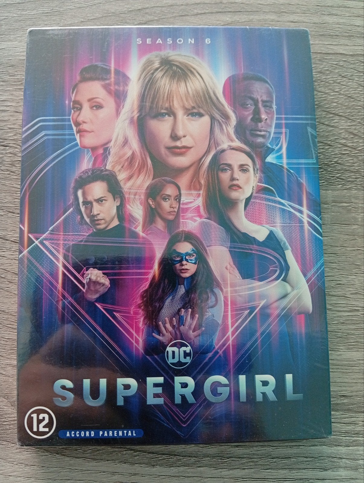 Supergirl seizoen 6 fantasy tv serie, Cd's en Dvd's, Dvd's | Tv en Series, Bonusmateriaal, Science Fiction en Fantasy, Ophalen of Verzenden