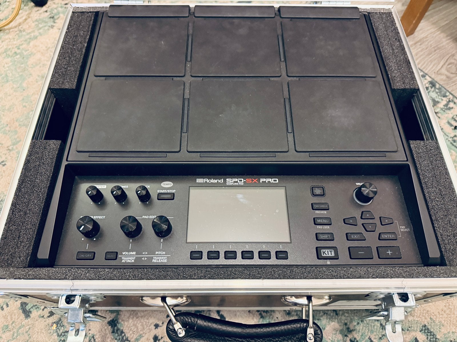 SPDX PRO ROLAND Bundle pied et case, Musique & Instruments, Échantillonneurs, Enlèvement, Comme neuf