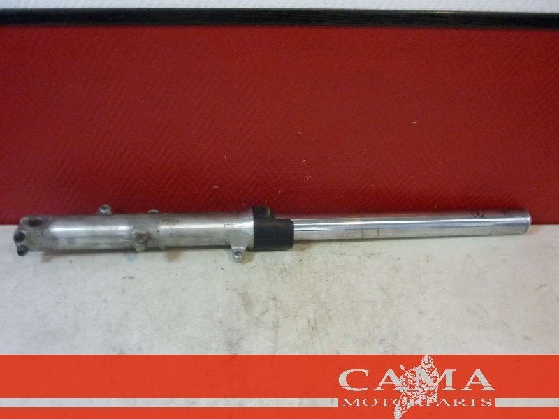 VOORVORK POOT RECHTS Honda, Motoren, Dhr. S. di Majo, Gebruikt, Info@cama-motorparts.nl, P.J. Troelstraweg 8 8
3144 CX  MAASSLUIS, NL