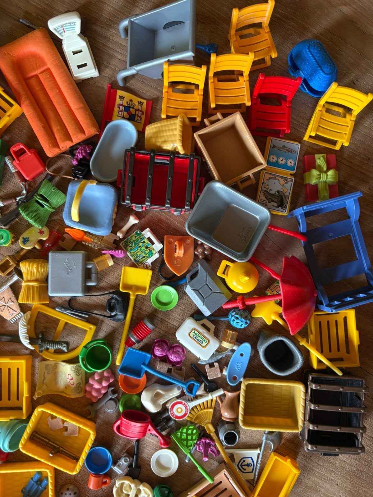 Playmobil lot accessoires, Ophalen, Zo goed als nieuw